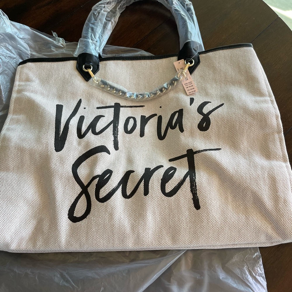 VS tote